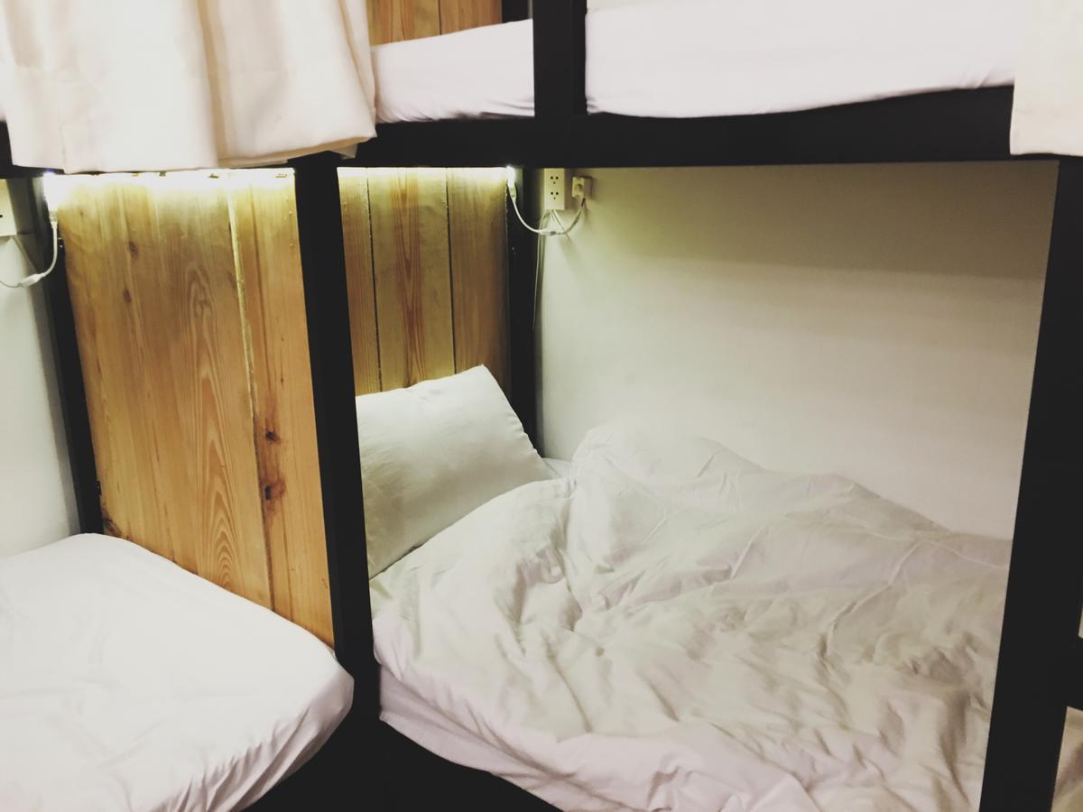 Supe Homestay Хошимин Экстерьер фото