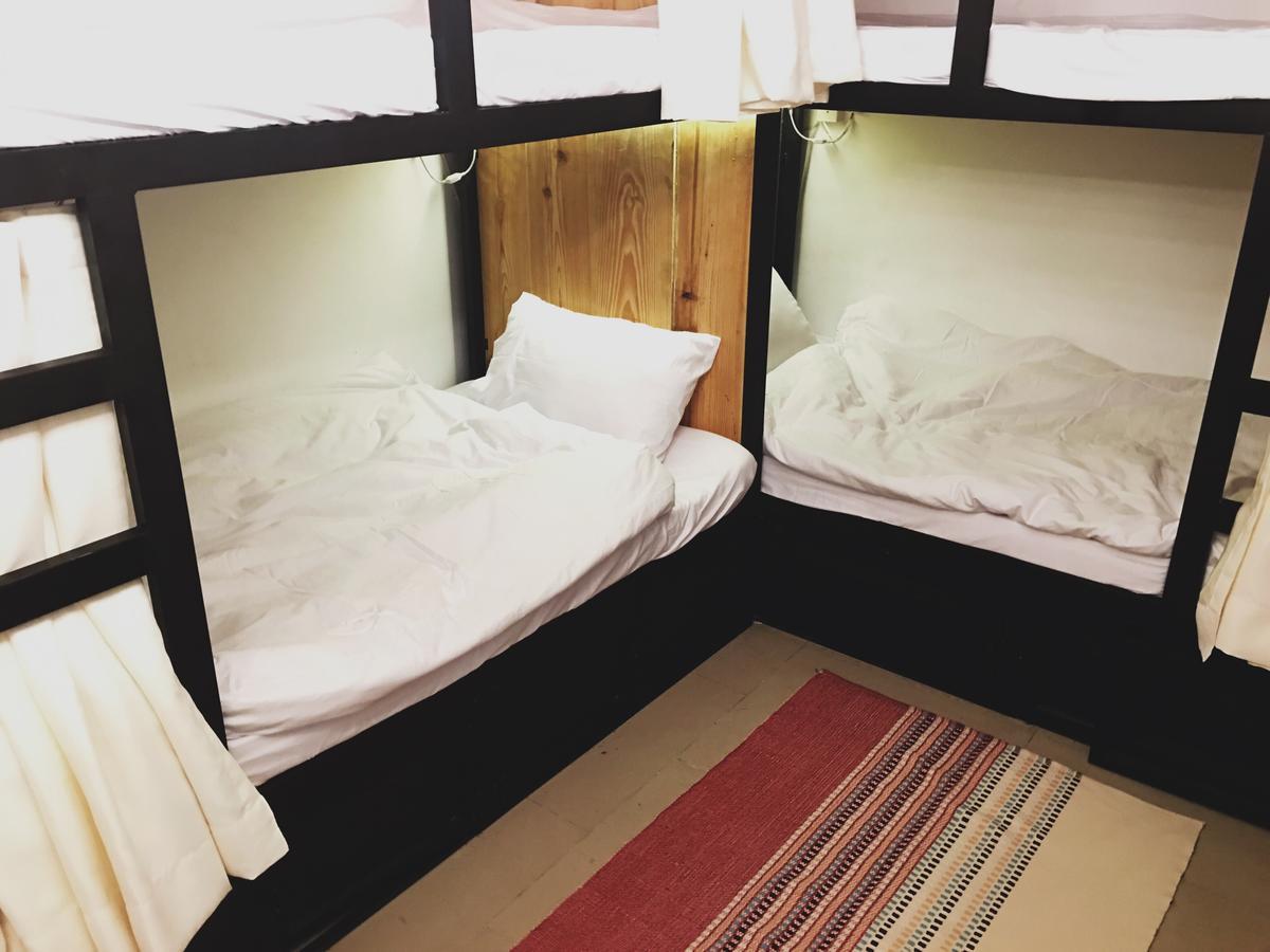 Supe Homestay Хошимин Экстерьер фото