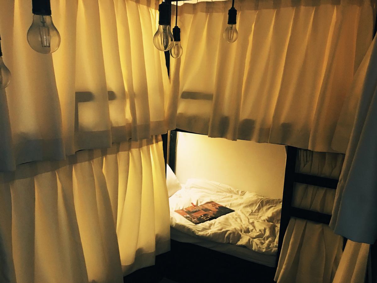 Supe Homestay Хошимин Экстерьер фото